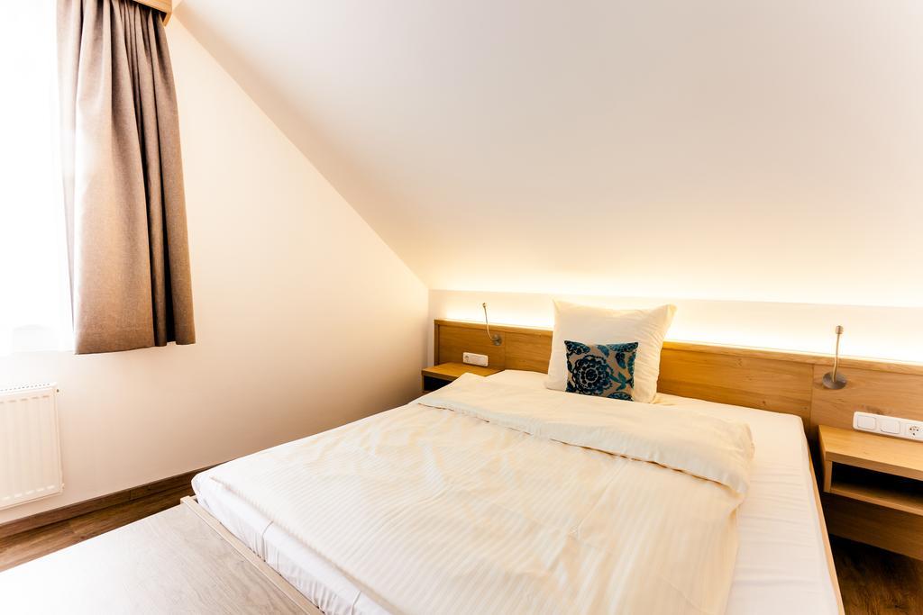 Meyers Hotel Isenbuettel Ruang foto